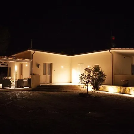 Podere Grandolfi B&B *
