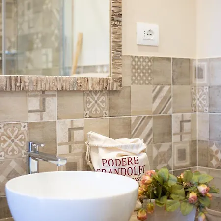 Podere Grandolfi Couette-café *